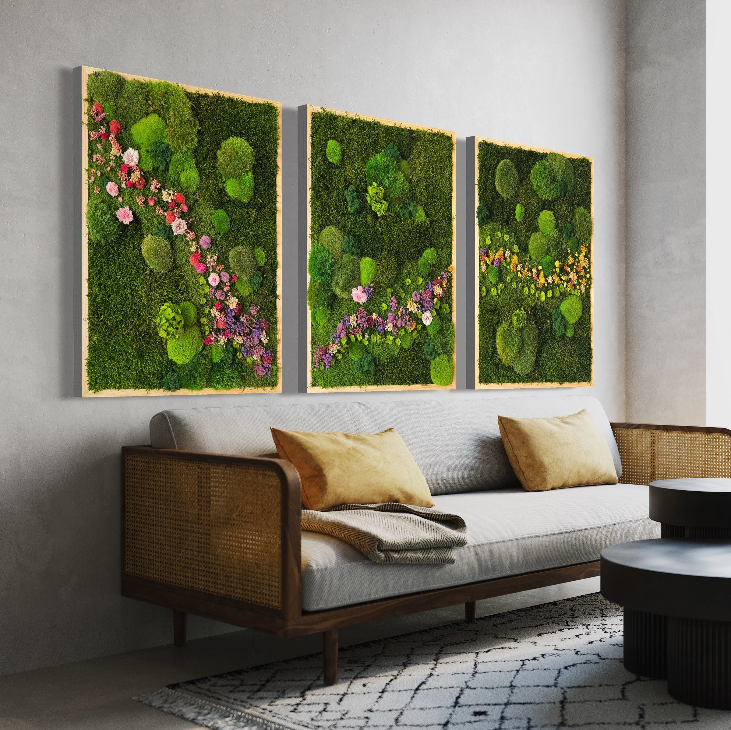 Moss wall Art. Flower art. Planted wall. Moss wall. Preserved moss